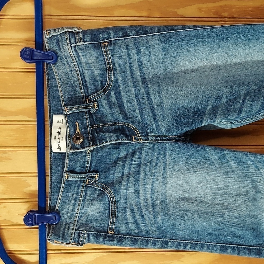 Abercrombie kids jeans